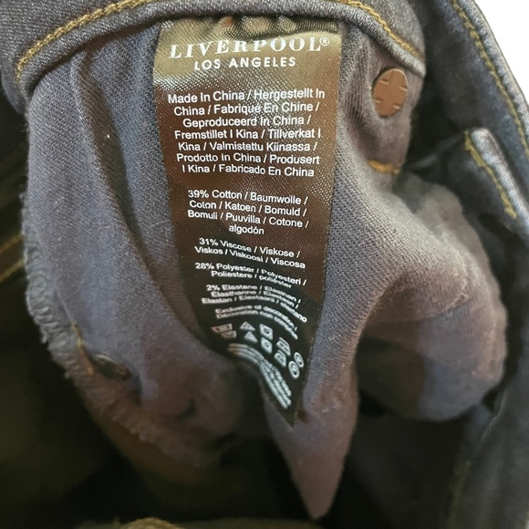 Liverpool Los Angeles The High Rise Ankle Cropped Dark Wash Denim Jeans Size 10 - Picture 4 of 15